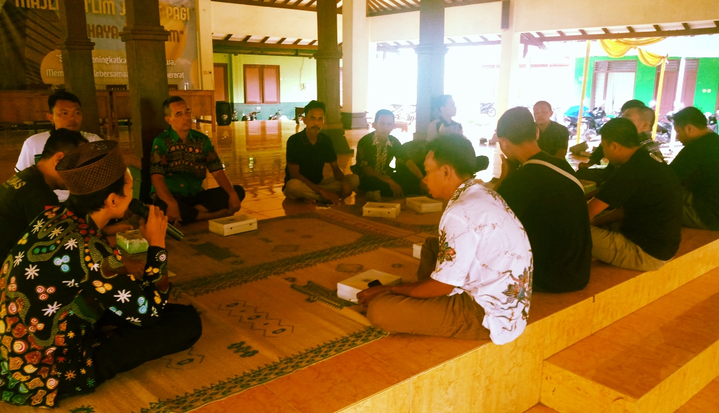 Pembentukan Pleret FC.