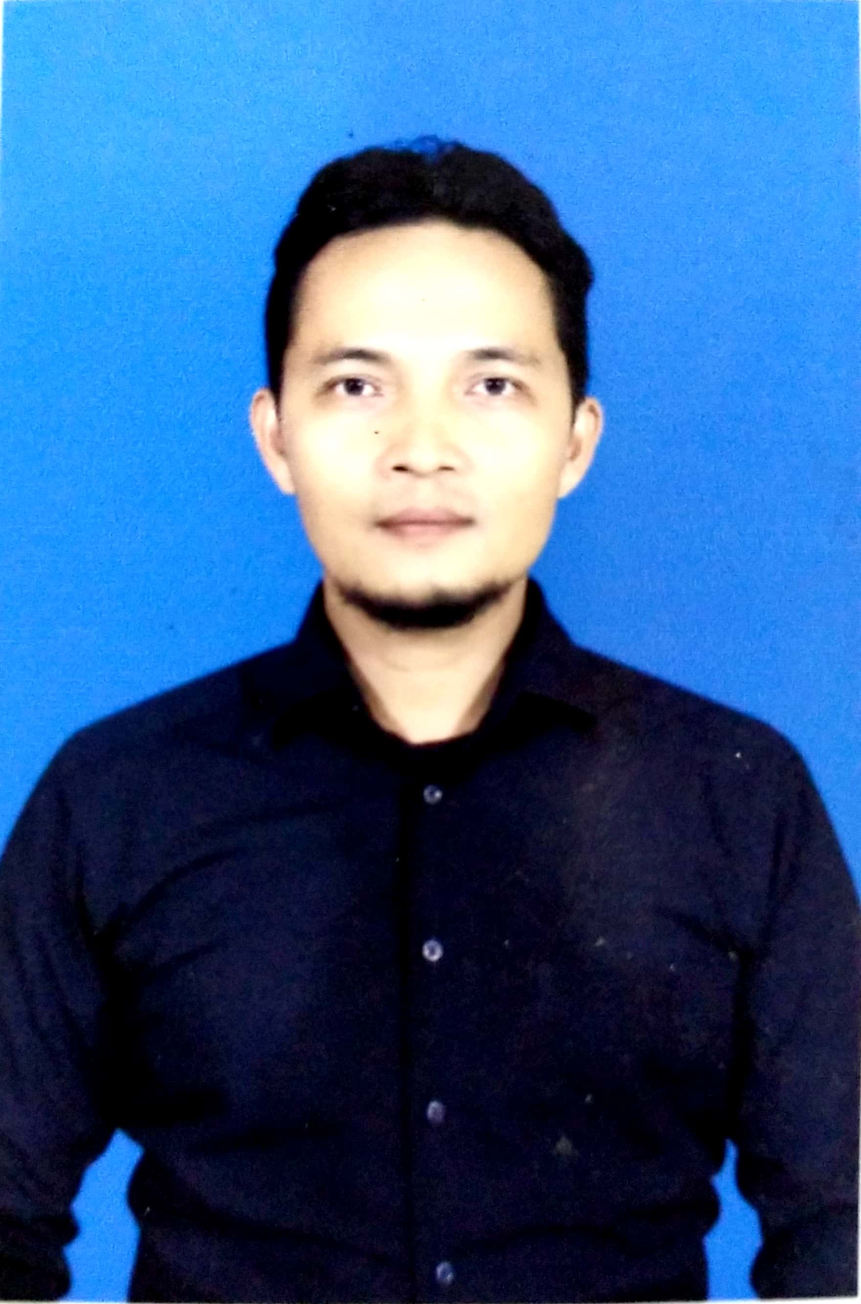 ZUNUS RIAWAN
